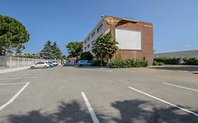 B&B HOTEL Nîmes Ville Active, parking sécurisé gratuit